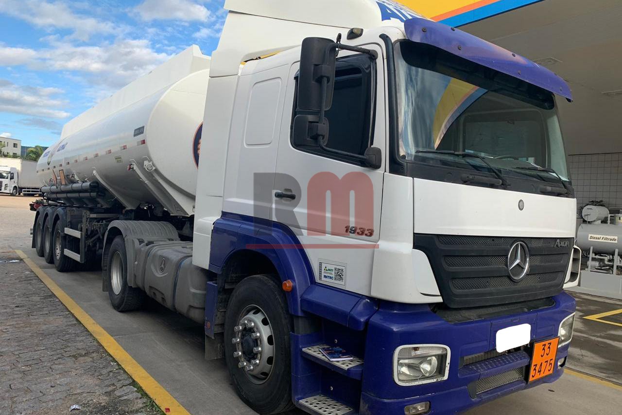 MERCEDES BENZ MB1933 2008