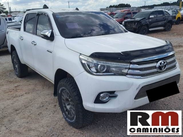TOYOTA HILUX CD SRX 2.8 D-4D TURBO 2016