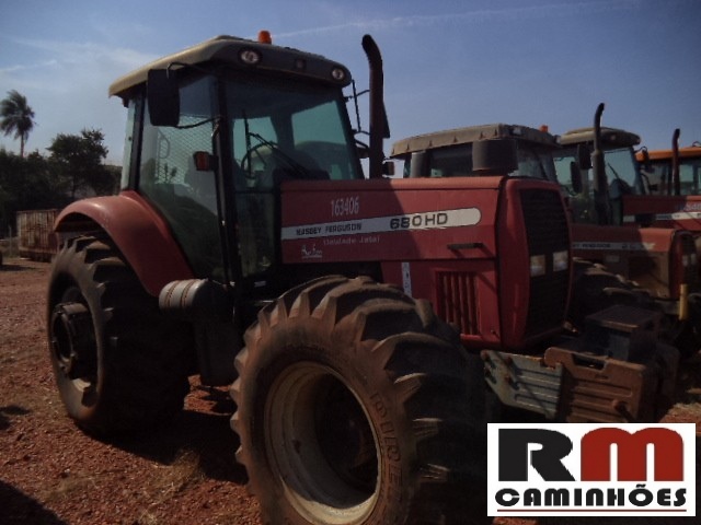 TRATOR M. FERGUNSON 680 HD 4X4 2008